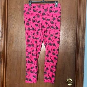 High waisted Capri workout pants